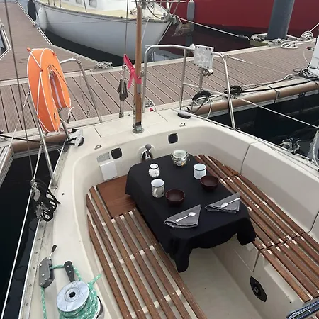 Nuits Enchantees Sur Les Flots Embarquez Pour Aventure Inedite A * Sète